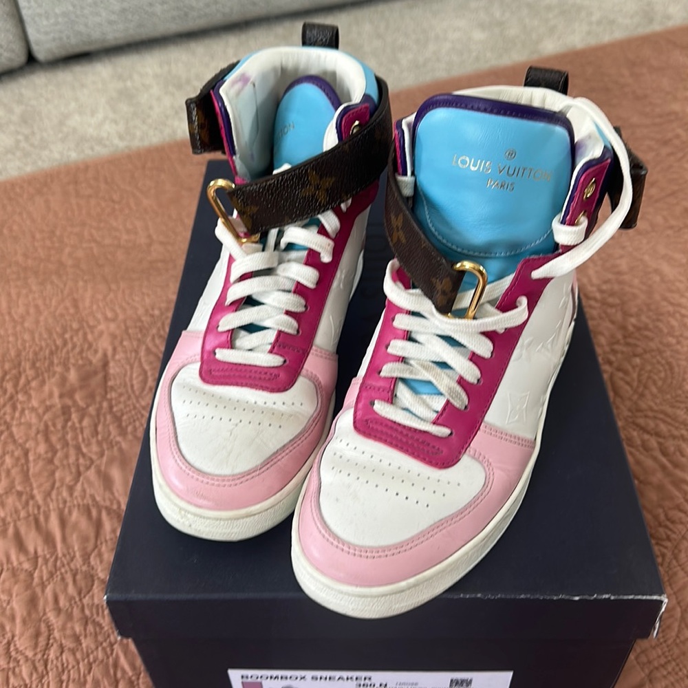 Women’s / Kids Louis Vuitton Boombox Sneaker. Size 36 (6).